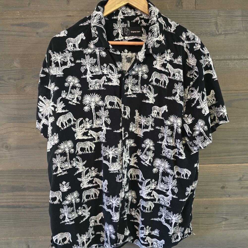 Original Use Shirt Mens XL Black White Zebra Safari Print Button Up Short Sleeve